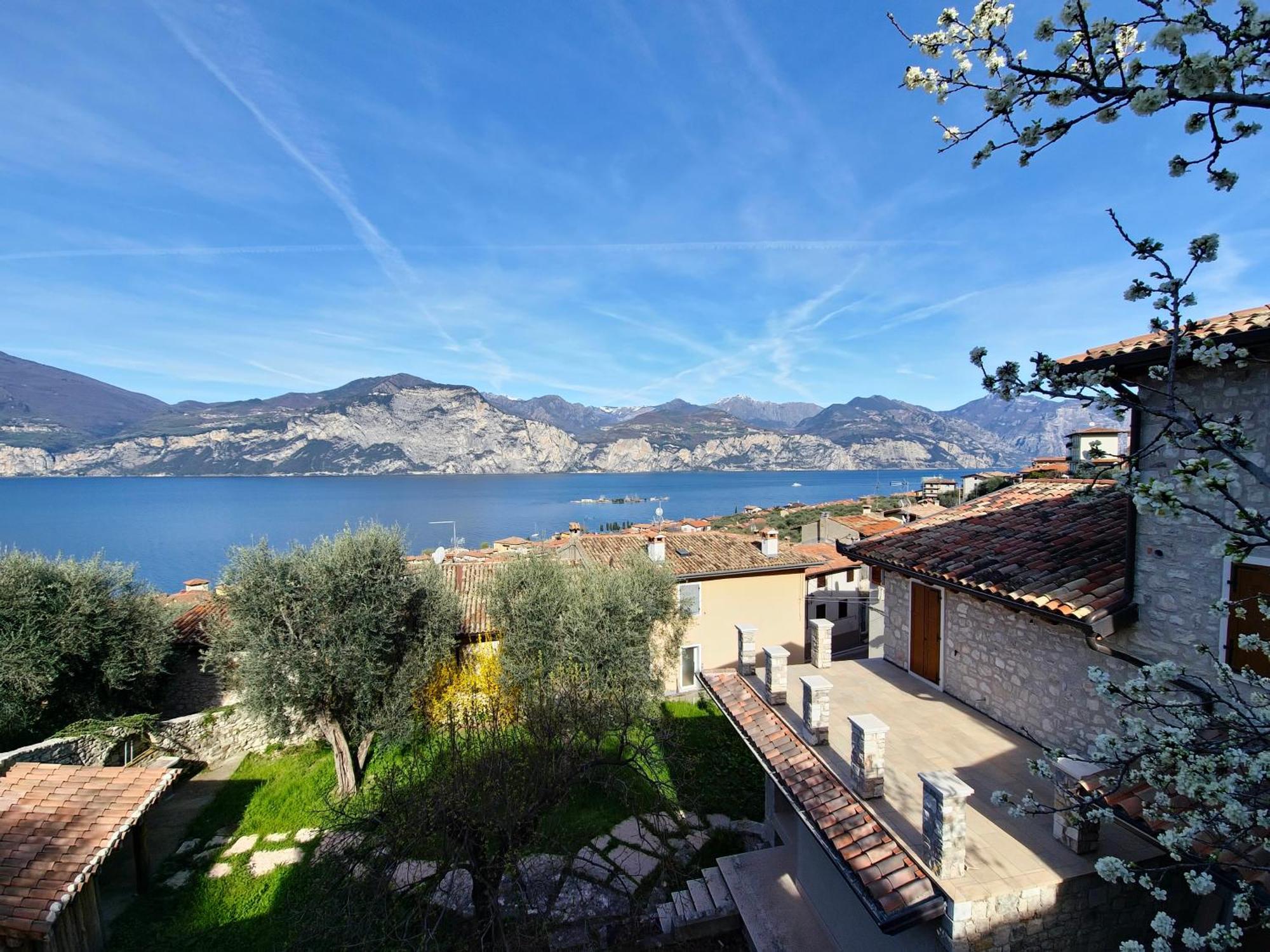 Casa Antico Borgo - Appartamento 1 Assenza di Brenzone Exteriör bild
